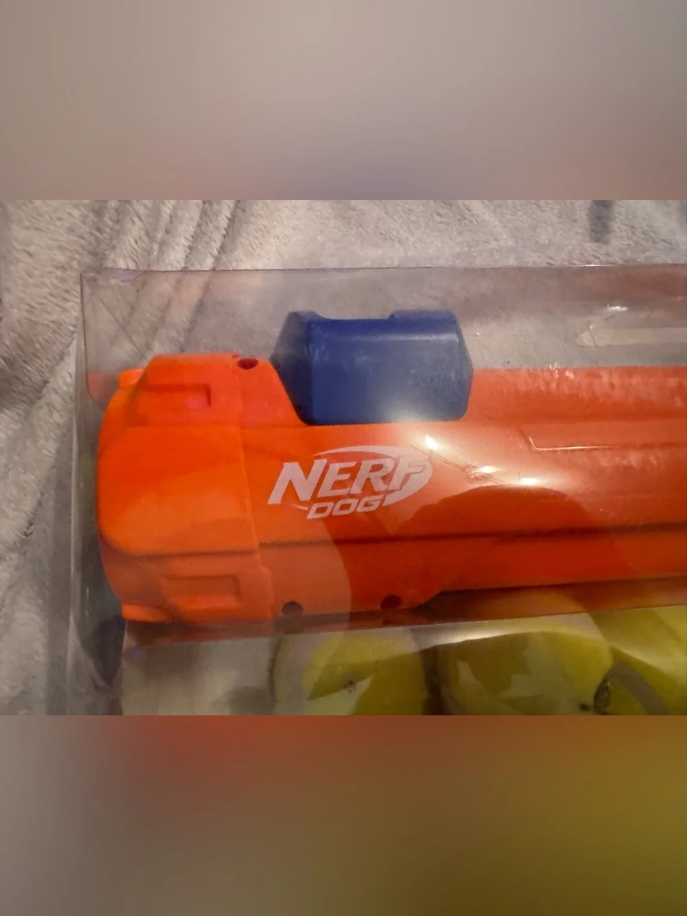 NERF Dog Toy Ball Launcher gift set with 12 Nerf Dog squeaky Tennis Balls NEW